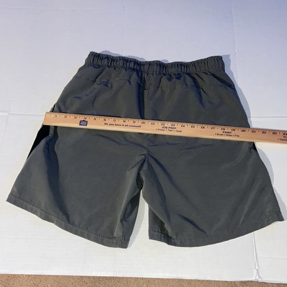 Nike mens Dri-fit grey shorts size 38 7 inch inseam - Picture 2 of 3